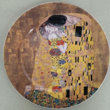 Тарелка керамическая , The kiss