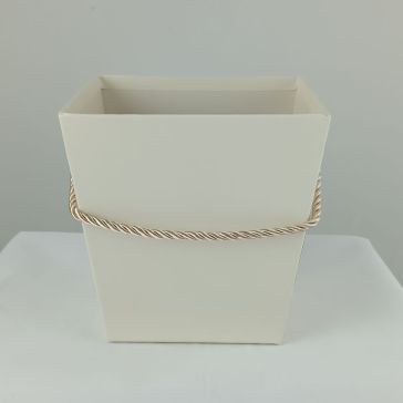 Dāvanu kaste, TRAPEZ6